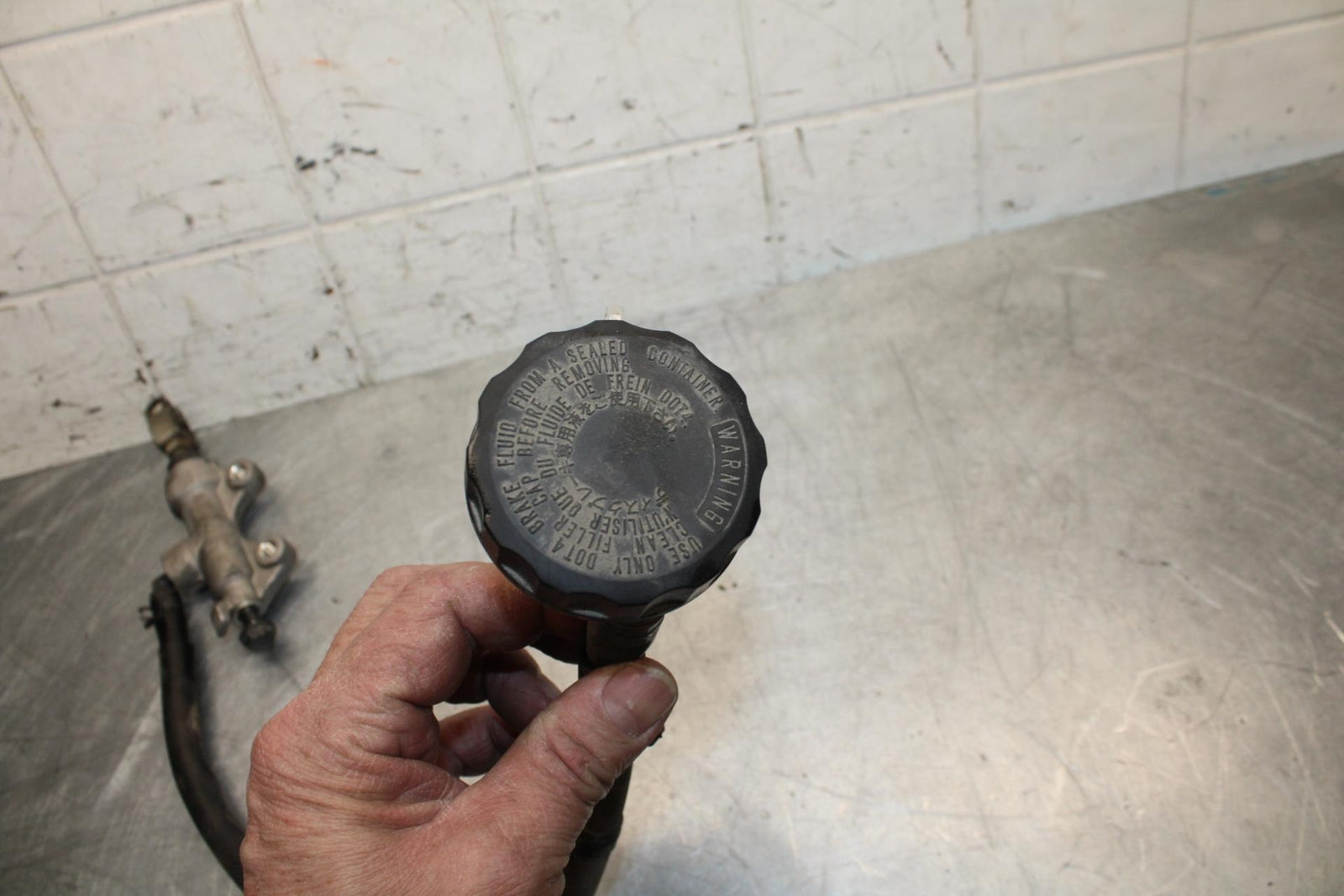 11-14 KAWASAKI VERSYS 650 LE 650C REAR  BRAKE MASTER CYLINDER W RESERVOIR  BB498