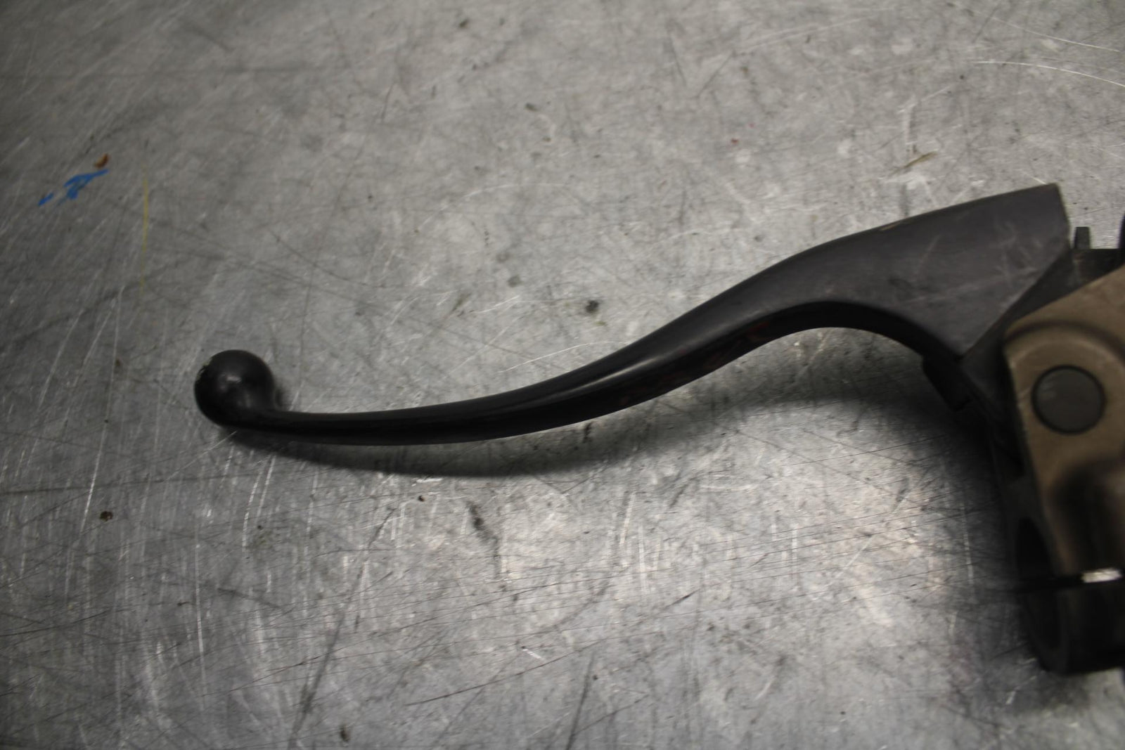 2004 Kawasaki Ninja ZX6RR ZX600M CLUTCH PERCH MOUNT WITH LEVER  BB43