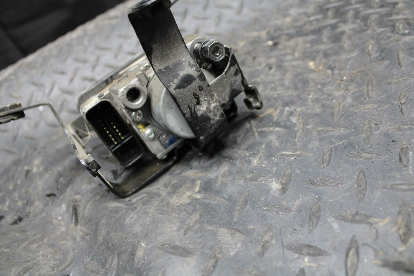 16-18 HONDA CBR500R ABS PUMP UNIT MODULE BB231