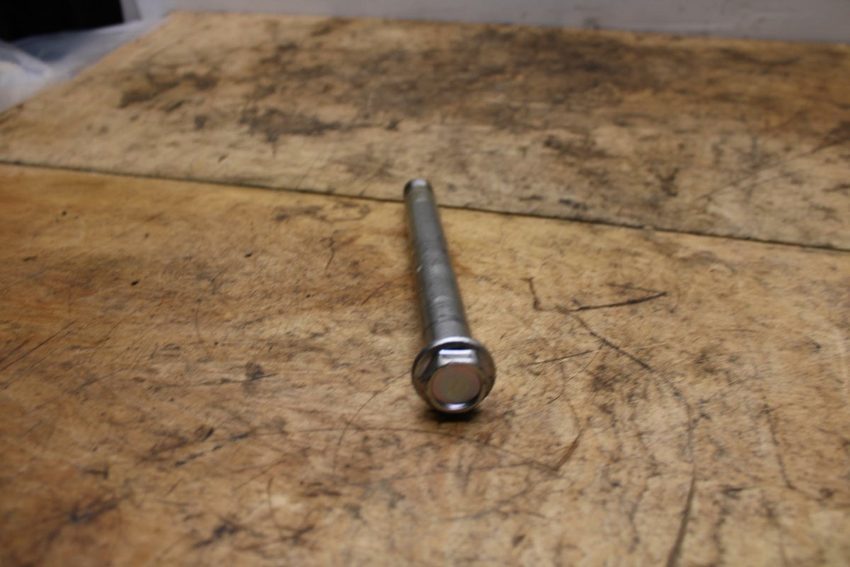 05-08 KAWASAKI VULCAN 1500 VN1500N CLASSIC REAR BACK SWINGARM BOLT BB343
