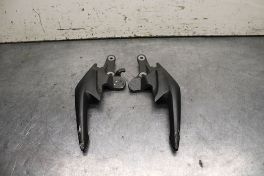 15-16 HONDA CB300F PASSENGER REAR SEAT GRAB BAR HANDLE SET BB740