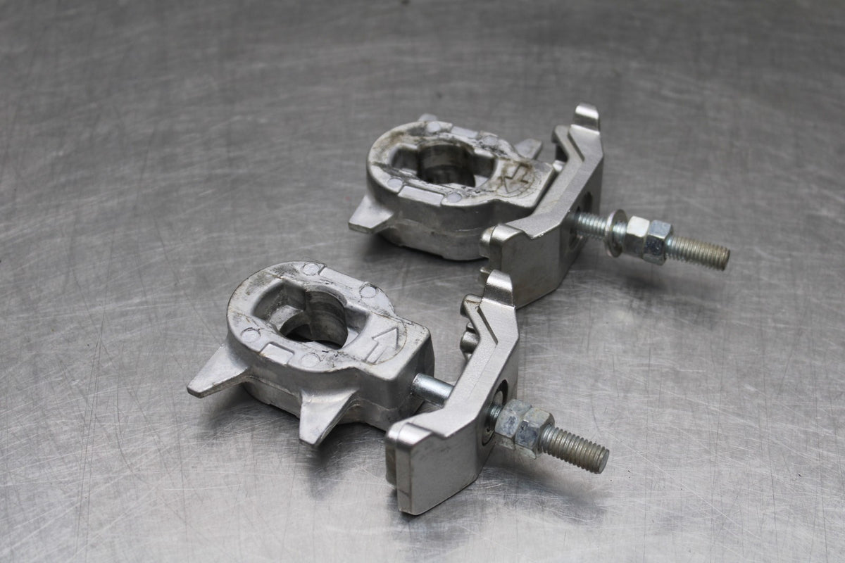 23-24 YAMAHA MT-07 SWINGARM CHAIN TENSIONER ADJUSTMENT BRACKETS  BB927