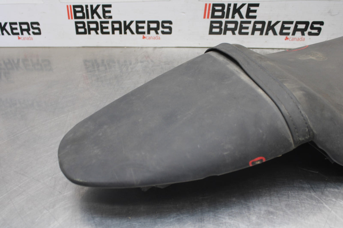 98-05 HONDA SUPER HAWK 1000 VTR1000F FRONT REAR SEAT SADDLE BB924