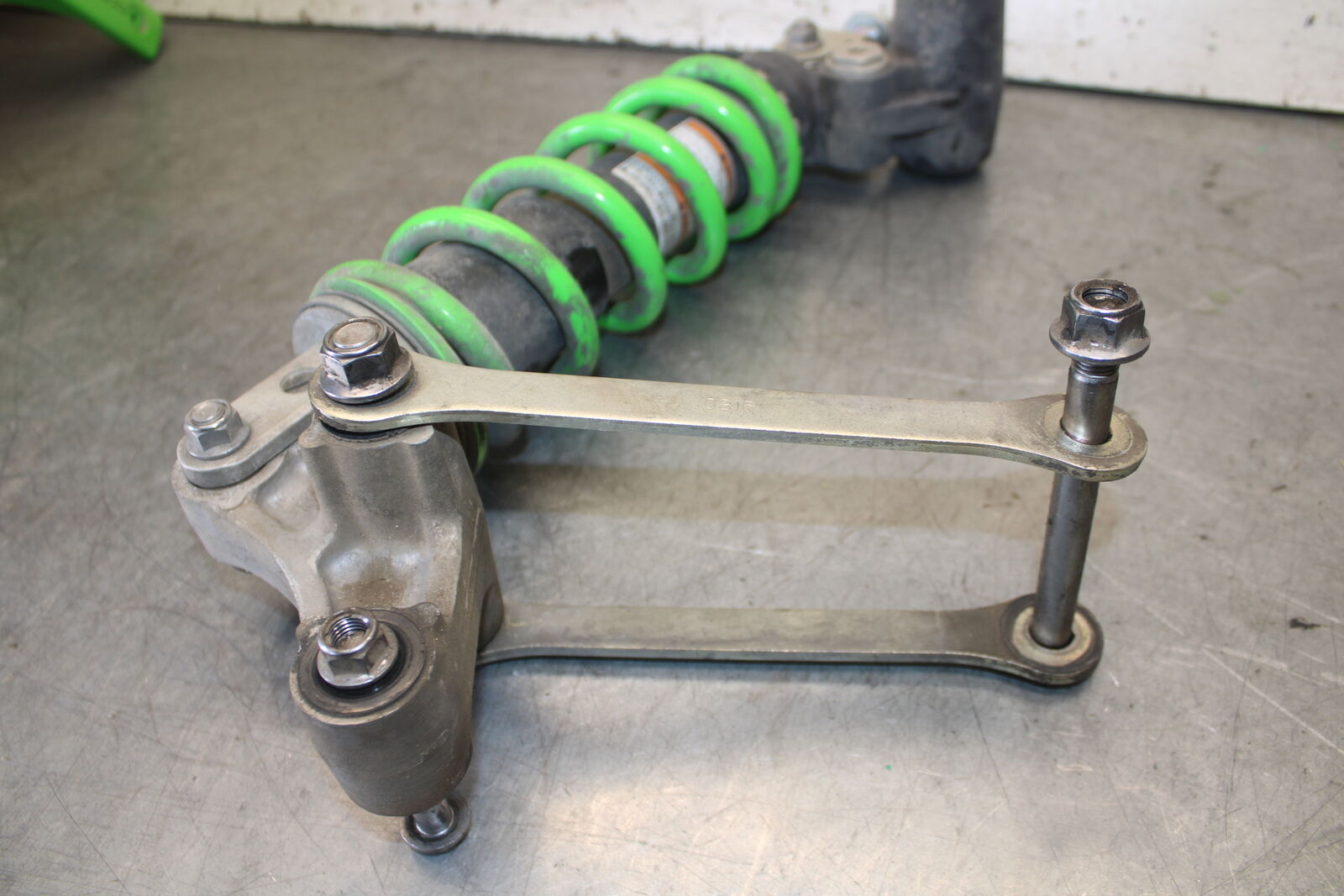 19-23 KAWASAKI NINJA ZX6R REAR BACK SHOCK ABSORBER SUSPENSION BB701