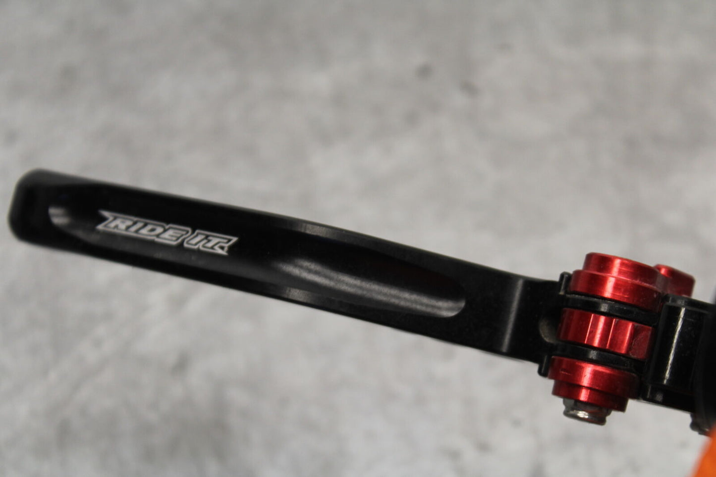 05-06 SUZUKI GSXR1000 CLUTCH PERCH MOUNT WITH LEVER BB663