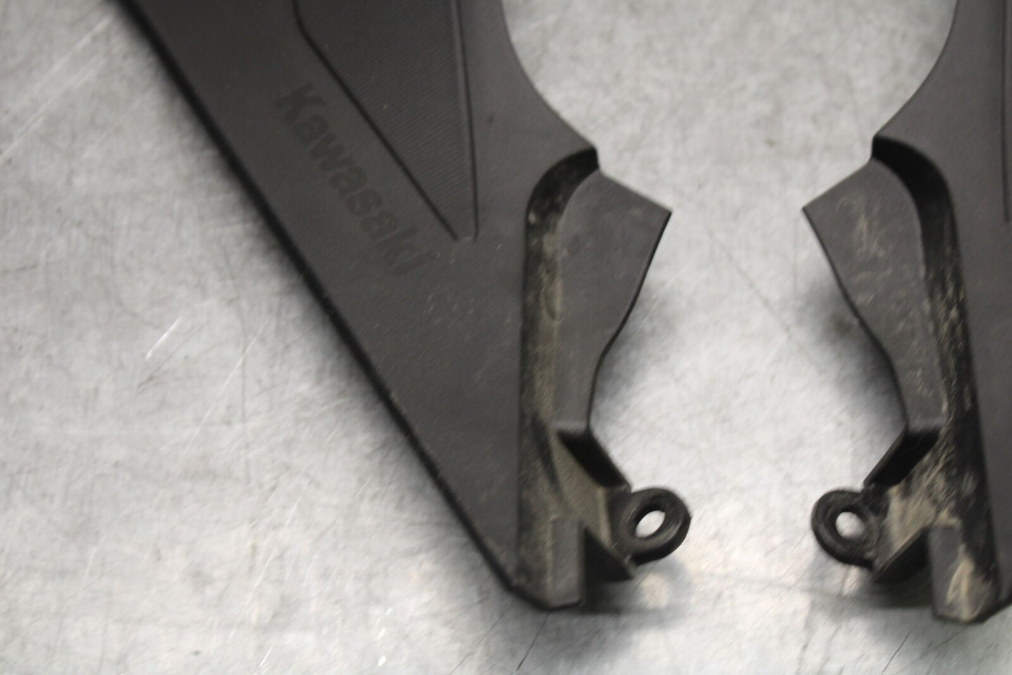 18-23 KAWASAKI NINJA 400 RIGHT LEFT FRONT SIDE SEAT PANELS TRIMS FAIRINGS BB660