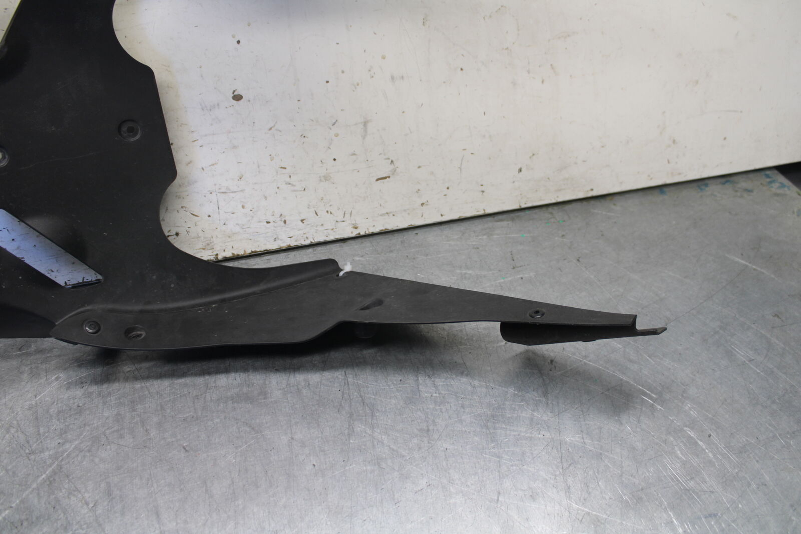 09-12 KAWASAKI NINJA ZX6R LOWER FRONT UPPER INNER HEADLIGHT COWL FAIRING BB698