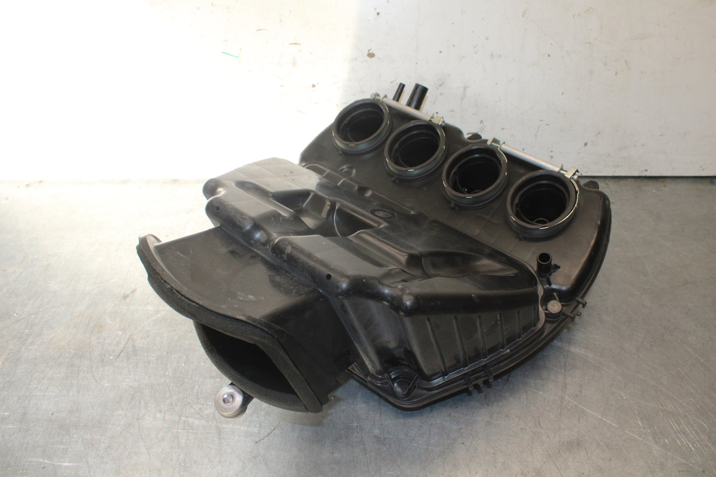 09-12 KAWASAKI NINJA ZX6R AIRBOX AIR INTAKE FILTER BOX 11010-0198 BB698