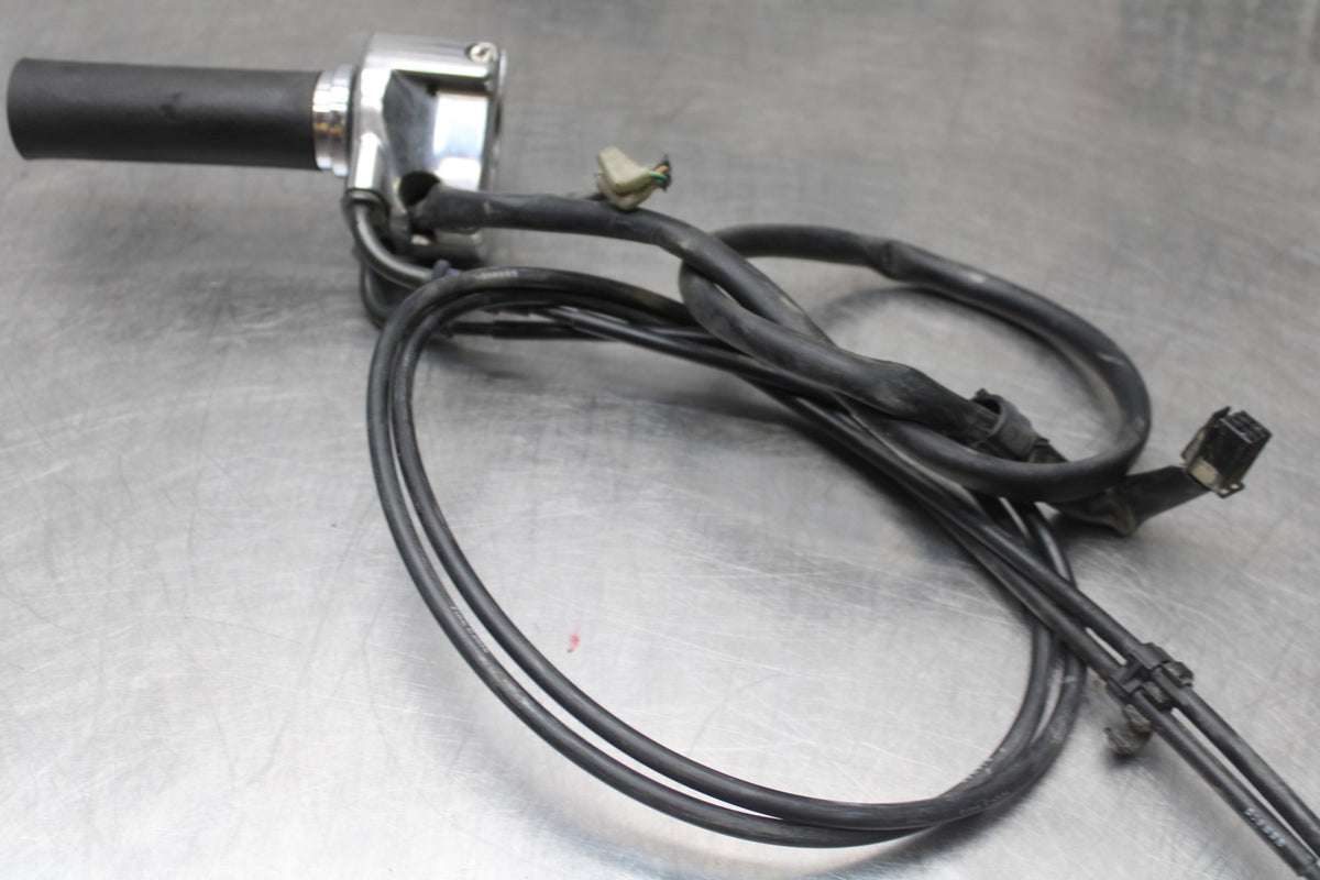08 YAMAHA V STAR 1100 XVS1100AW CLASSIC RIGHT HANDLE KILL OFF START SWITCH BB916