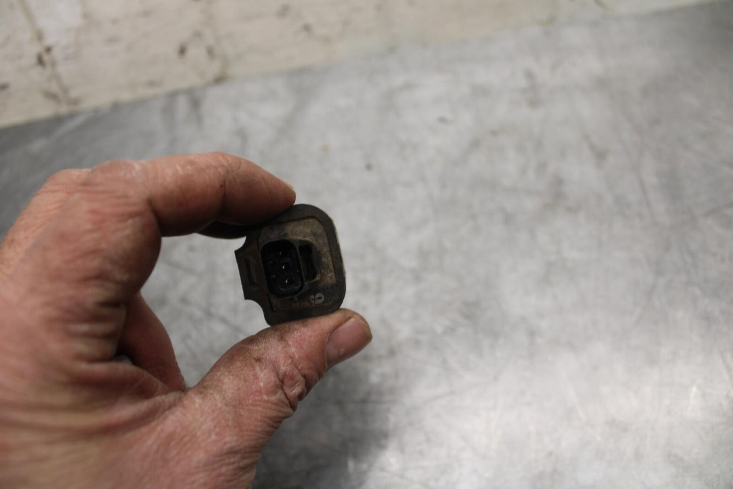 15-17 KAWASAKI EX 650 NINJA EX650 ABS TIP OVER BANK ANGLE CRASH SENSOR BB494