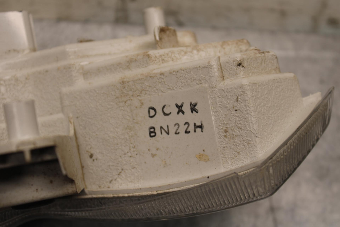 2012 Kawasaki Ninja ZX14R ZX1400E REAR TAIL TAILLIGHT BACK BRAKE LIGHT BB60