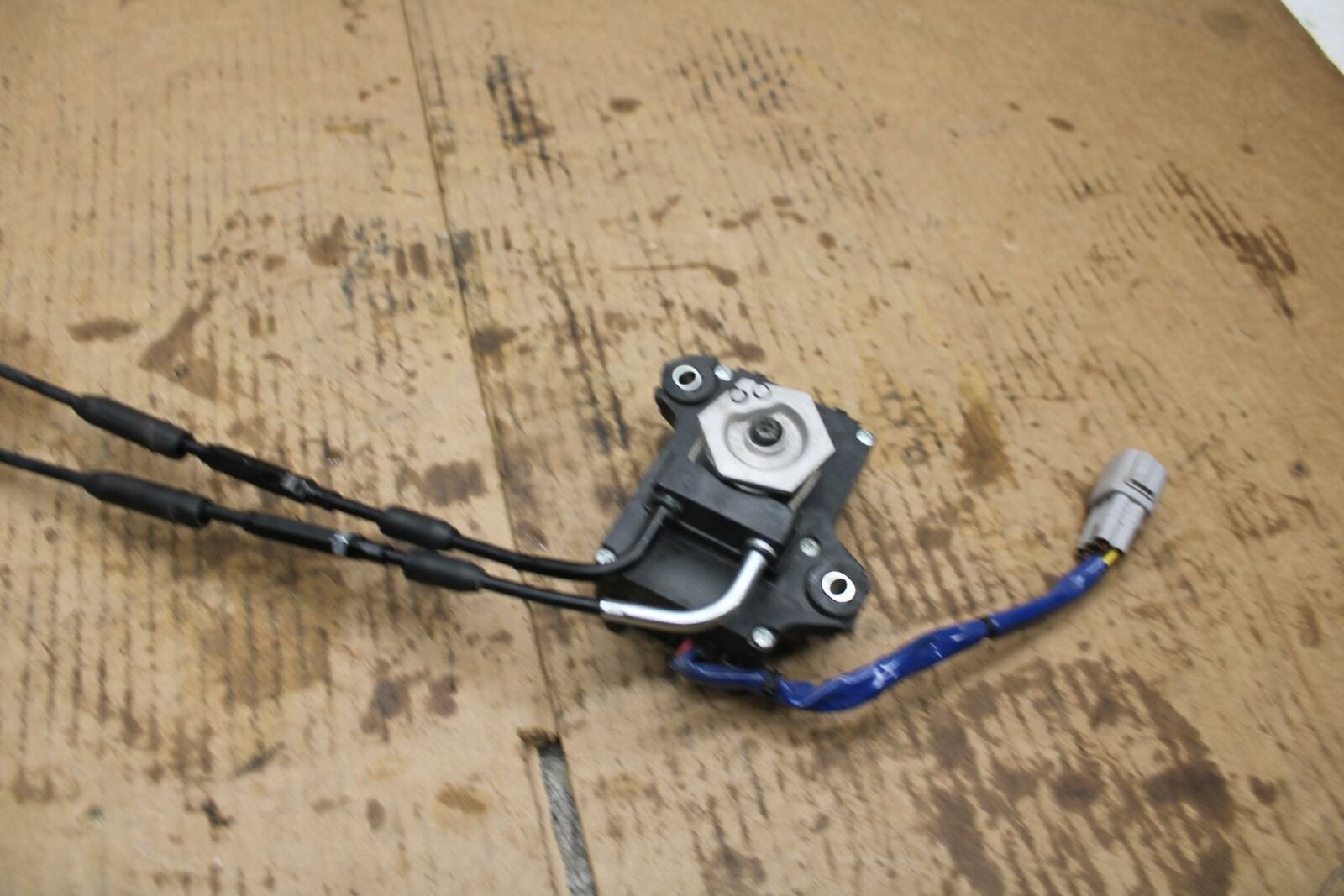 20-22 KAWASAKI Z H2 EXHAUST VALVE SERVO MOTOR BB382