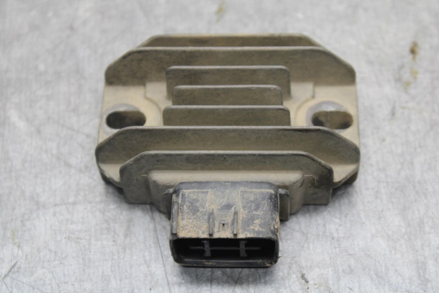 2006 Suzuki Quadsport Z400 LTZ400 RECTIFIER VOLTAGE REGULATOR 32800-05F10 BB99