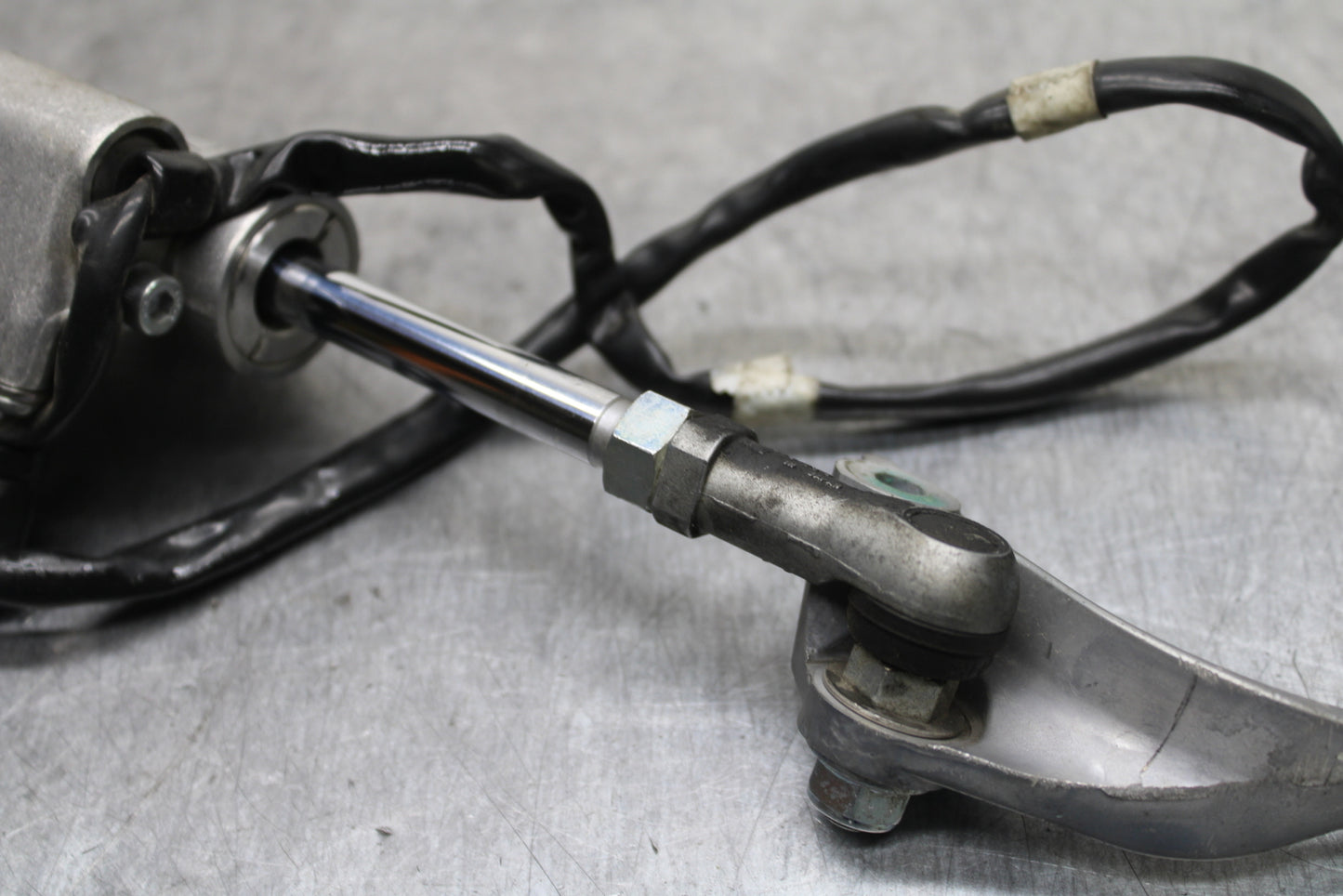 09-14 YAMAHA YZF R1 STEERING DAMPER STABILIZER 14B-23490-10-00 BB119