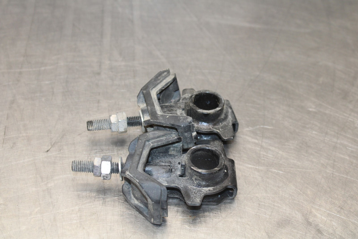 23-26 KAWASAKI NINJA ZX4RR SWINGARM CHAIN TENSIONER ADJUSTMENT BRACKETS  BB898