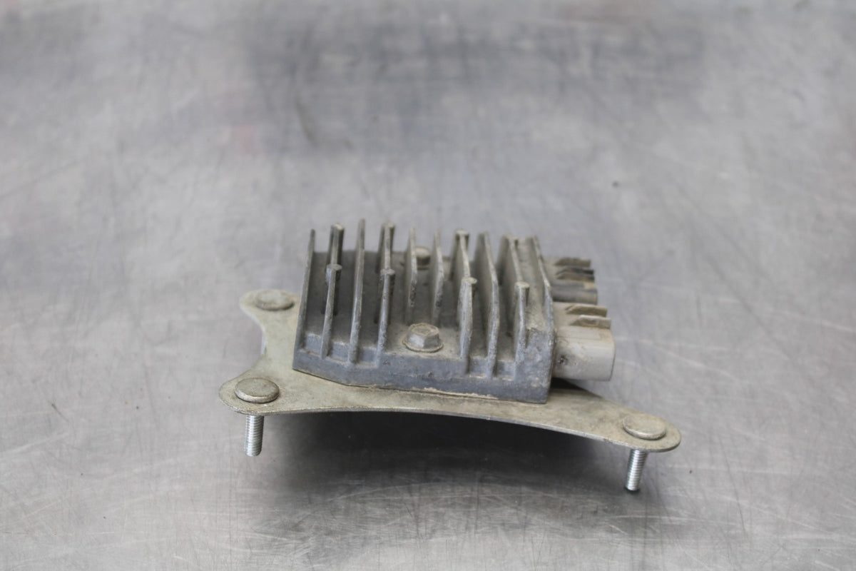 09 KAWASAKI CONCOURS 14 ZG1400B RECTIFIER VOLTAGE REGULATOR BB875
