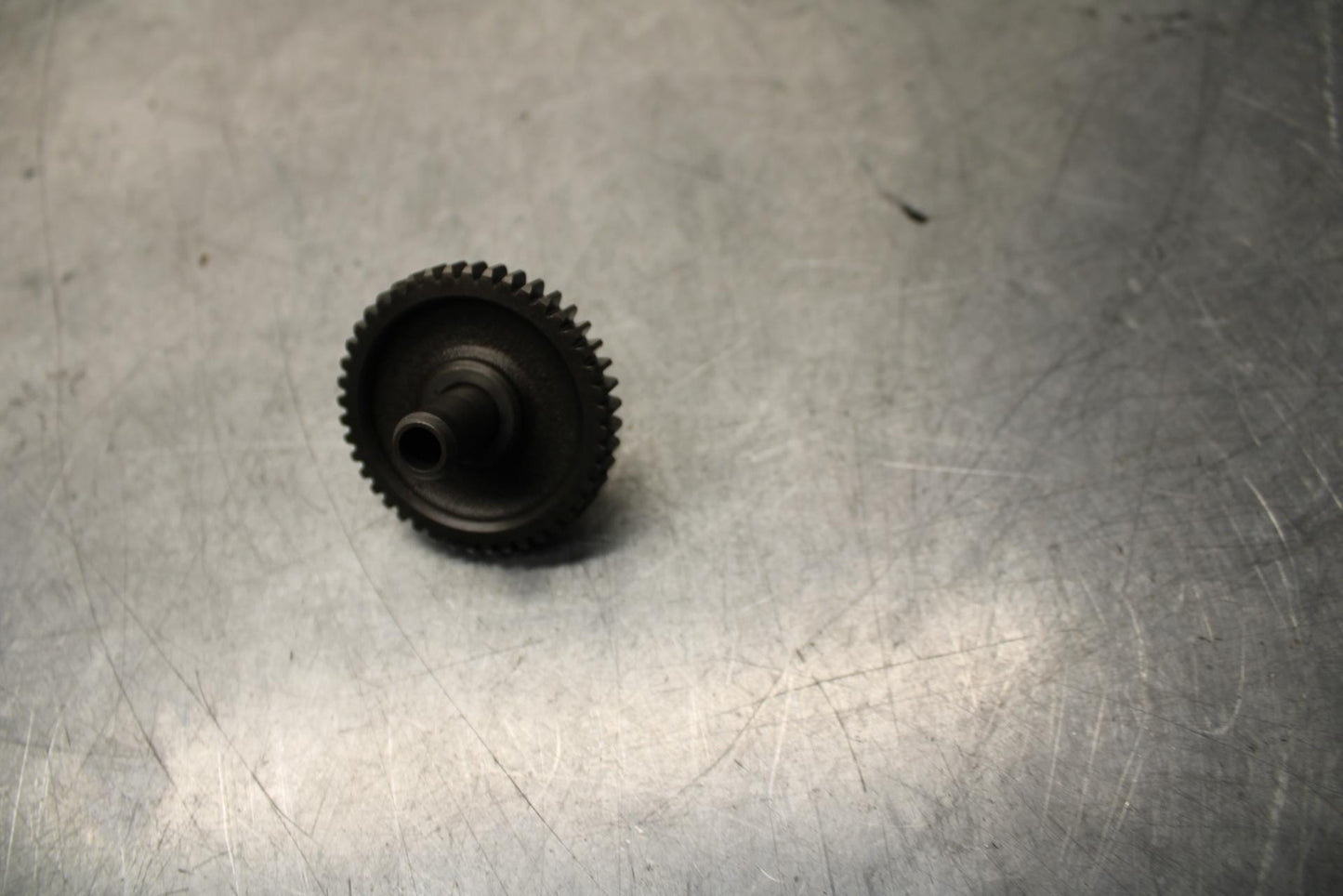 2001 Yamaha YZF R6 ENGINE MOTOR IDLER IDLING GEAR 5SL-15512-00-00 BB68