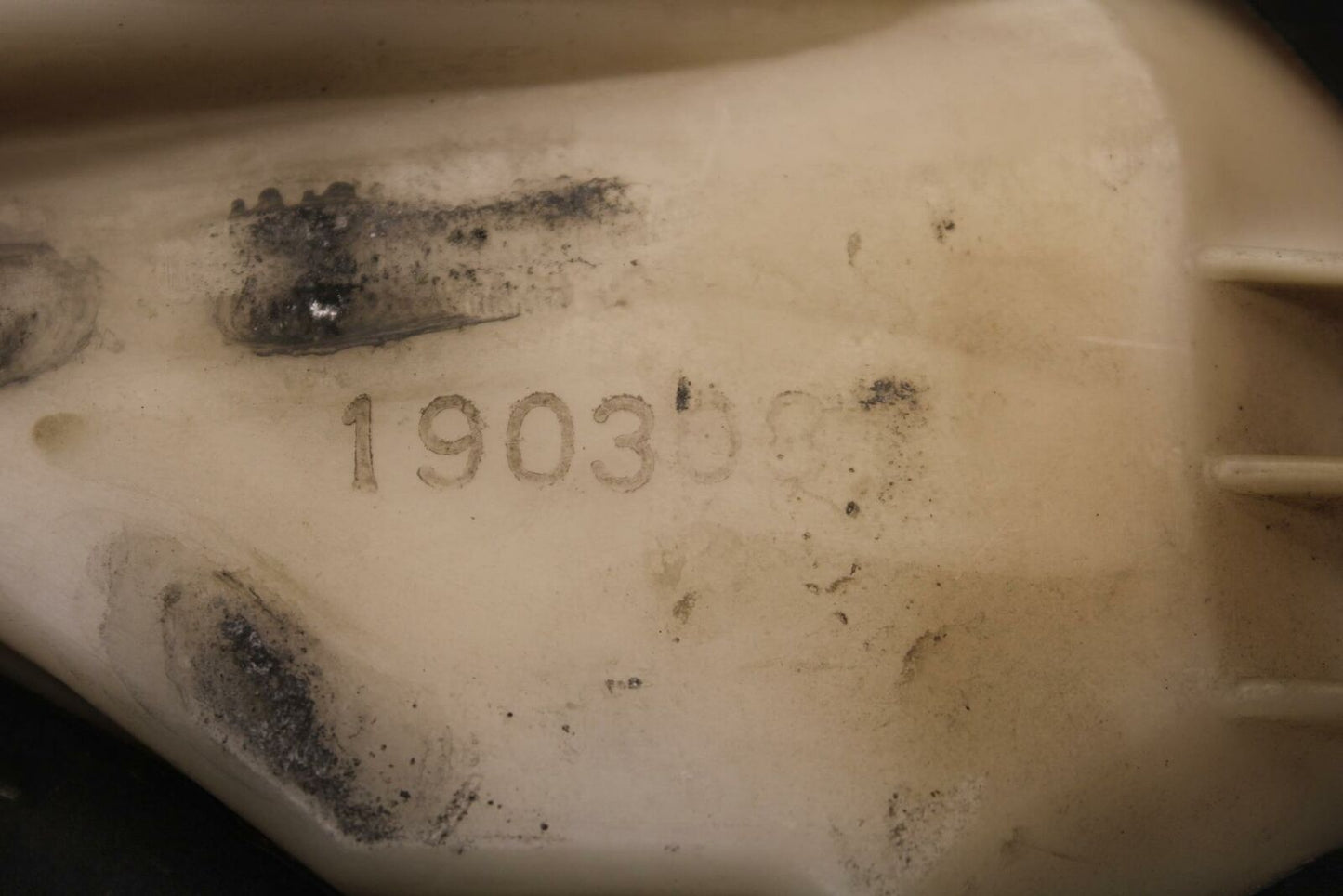 06 YAMAHA YZF R1 FRONT DRIVERS SEAT PAD SADDLE PILLION BB282