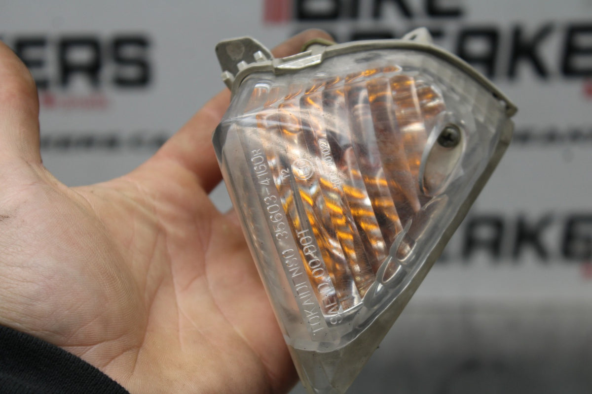 05-06 SUZUKI GSXR1000 RIGHT REAR BACK TURN SIGNAL LIGHT INDICATOR BB773
