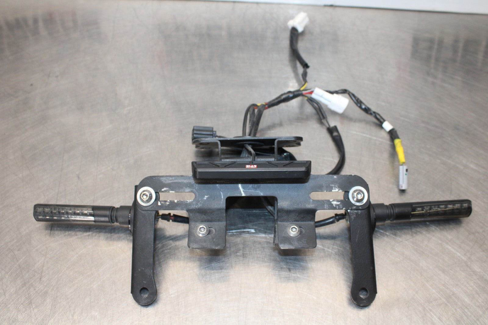 23-24 YAMAHA MT-07 YOSHIMURA FENDER ELIMINATOR LICENSE PLATE BRACKET BB194