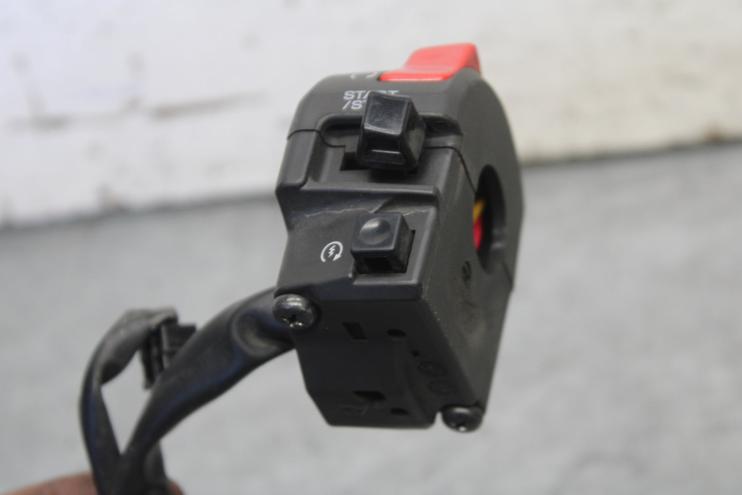 09-12 KAWASAKI NINJA ZX6R RIGHT CLIP ON HANDLE KILL OFF START SWITCH  BB698