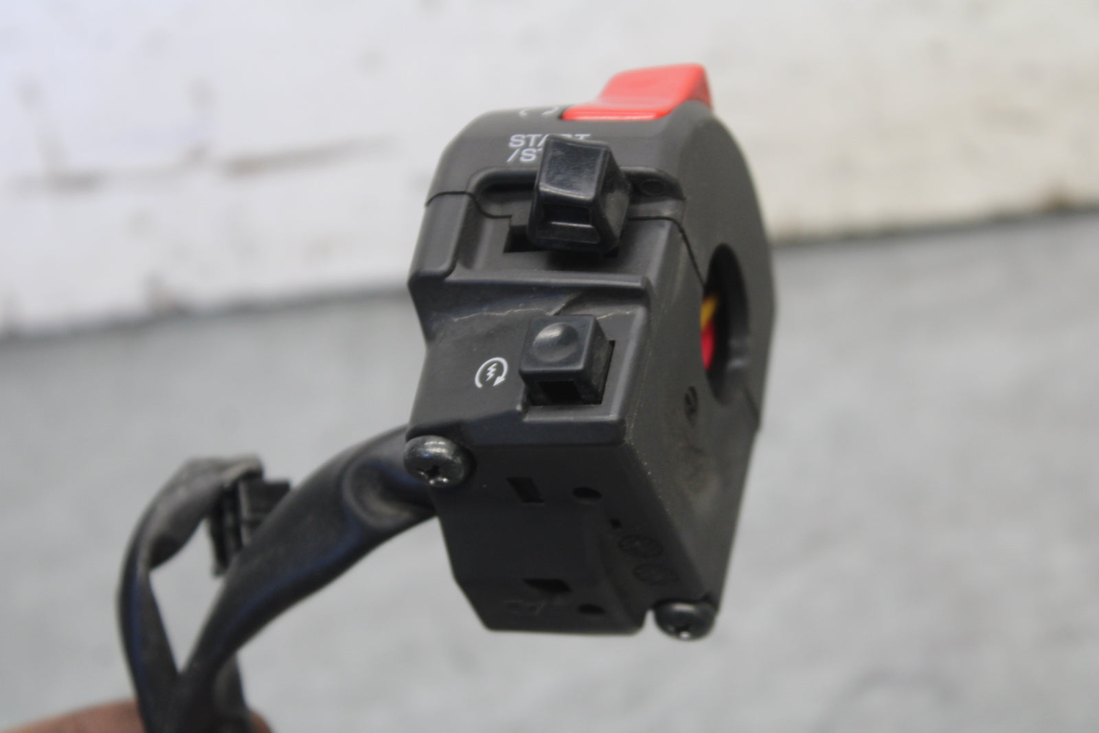 09-12 KAWASAKI NINJA ZX6R RIGHT CLIP ON HANDLE KILL OFF START SWITCH  BB698