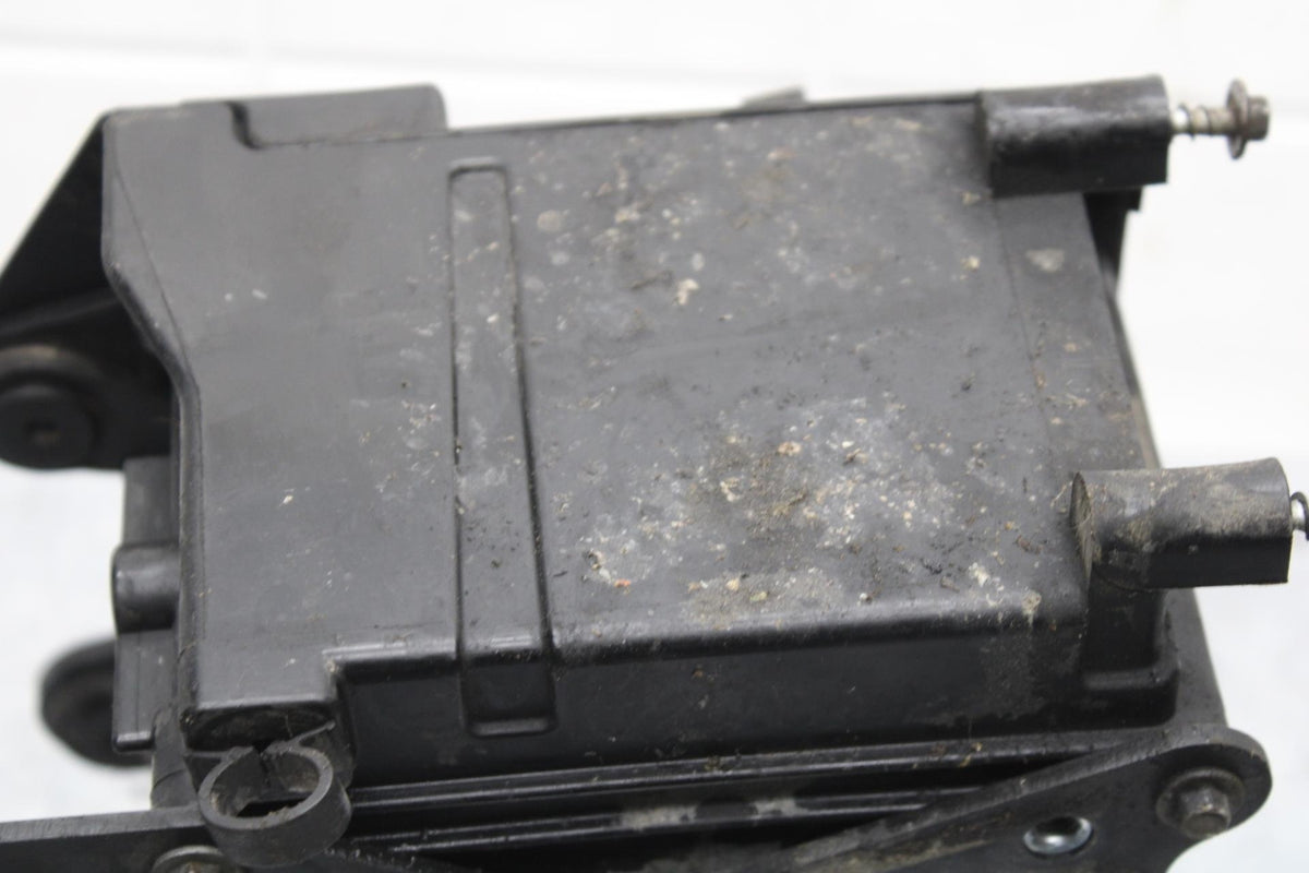 07-11 KTM  990 SUPER DUKE BATTERY BOX PLASTIC BB578