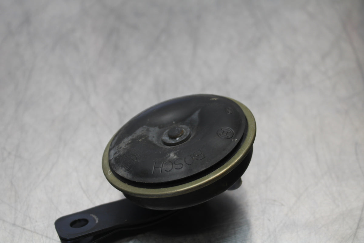06-12 BMW F800ST HORN SIGNAL BB144
