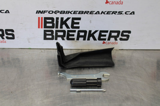 24-25 KAWASAKI ELIMINATOR 450 STOCK TOOLS OEM TOOL BAG KIT SET BB869