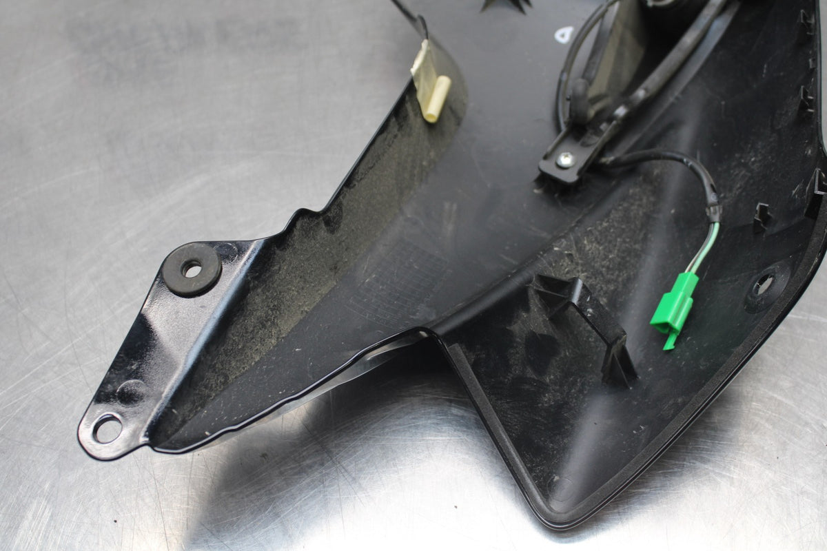 15 SUZUKI GW250F RIGHT LOWER MID UPPER SIDE FAIRING COWL  BB789