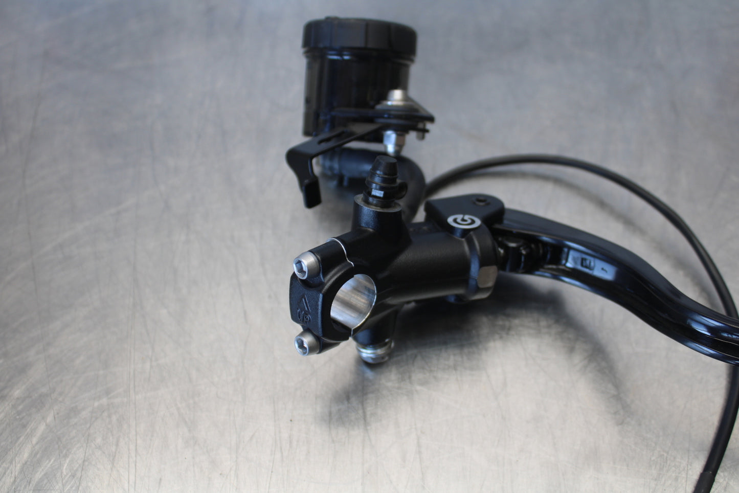 23-24 KAWASAKI NINJA ZX14R NEW!! FRONT BRAKE MASTER CYLINDER w/ LEVER BB169