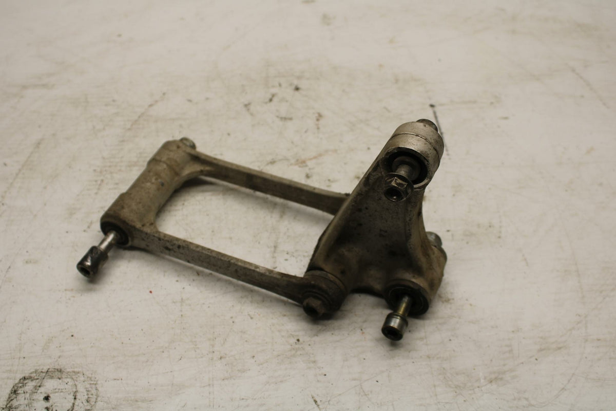04-05 HONDA CBR1000RR REAR DOGBONE SHOCK LINKAGE LINK BB285