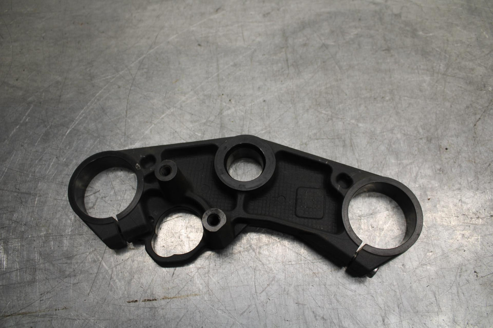08-10 SUZUKI GSXR 600  FORKS UPPER TRIPLE TREE CLAMP BB92