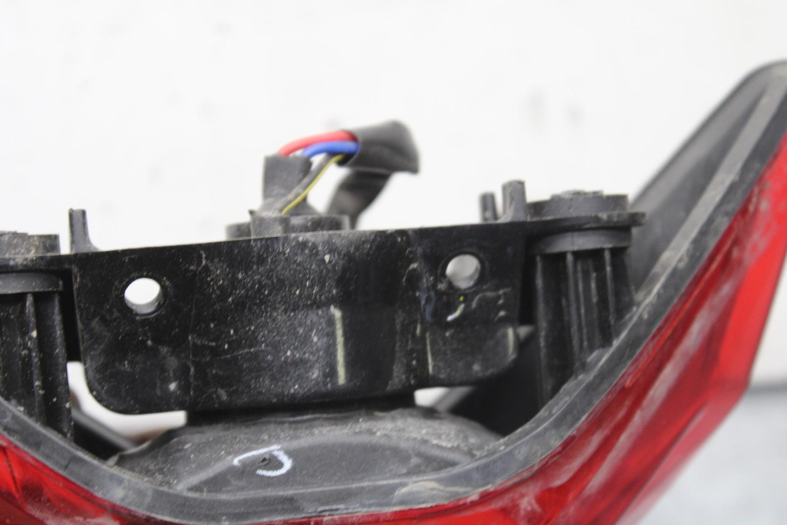 15-16 KAWASAKI EX300 REAR TAIL TAILLIGHT BACK BRAKE LIGHT BB635