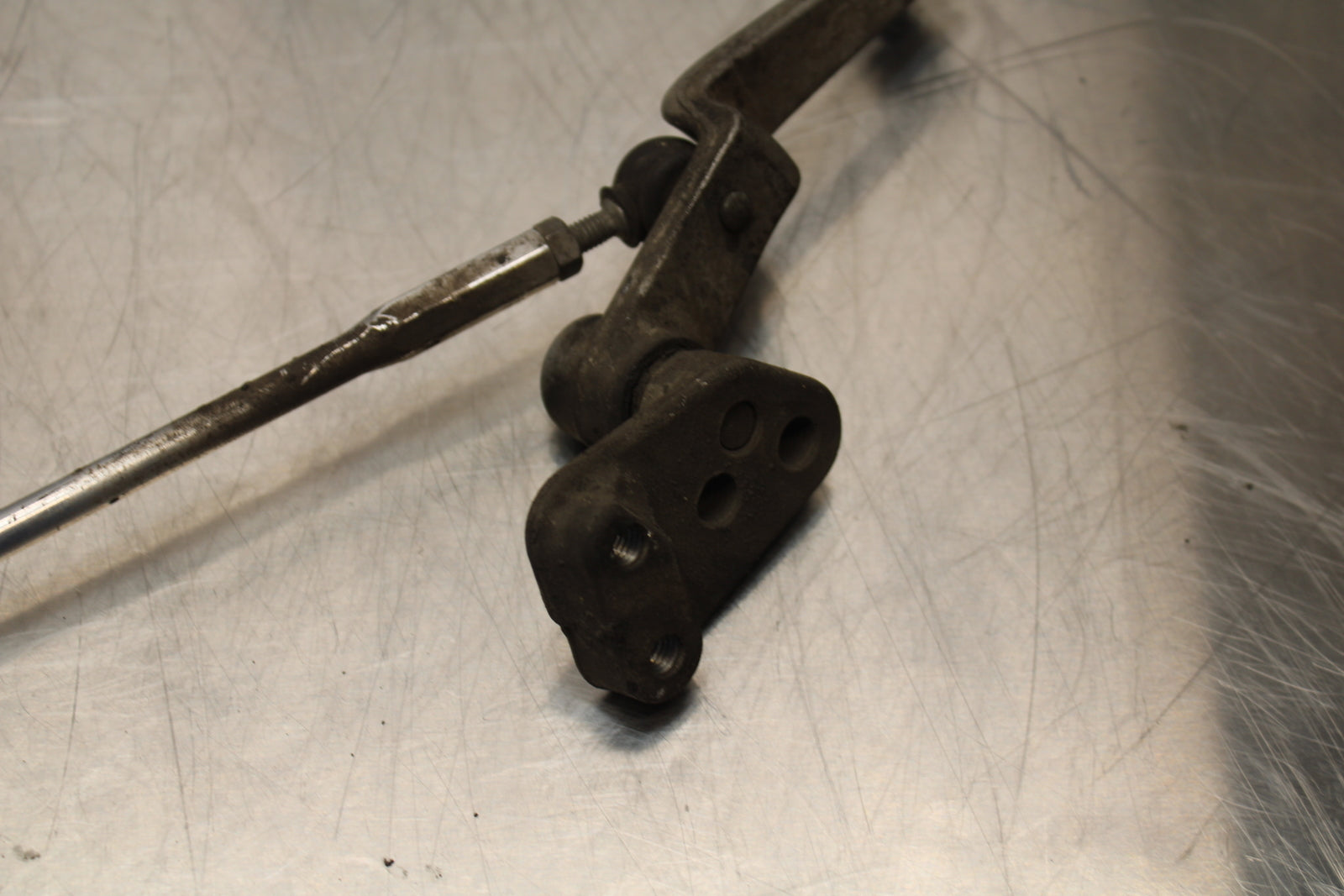 11 SUZUKI GSXR1000 SHIFTER LINKAGE SHIFT LINK PEDAL BB142