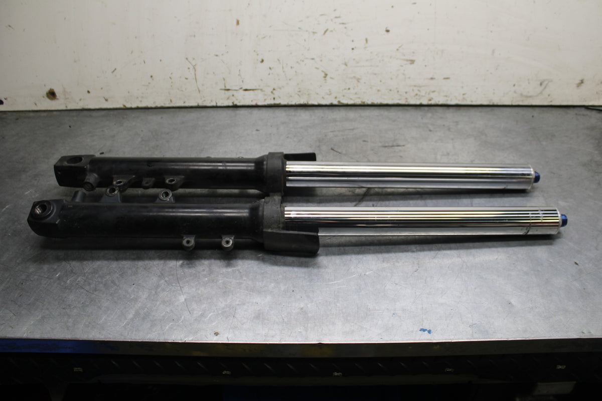 03-04 TRIUMPH DAYTONA 600 FRONT FORKS SHOCK SUSPENSION SET PAIR BB745