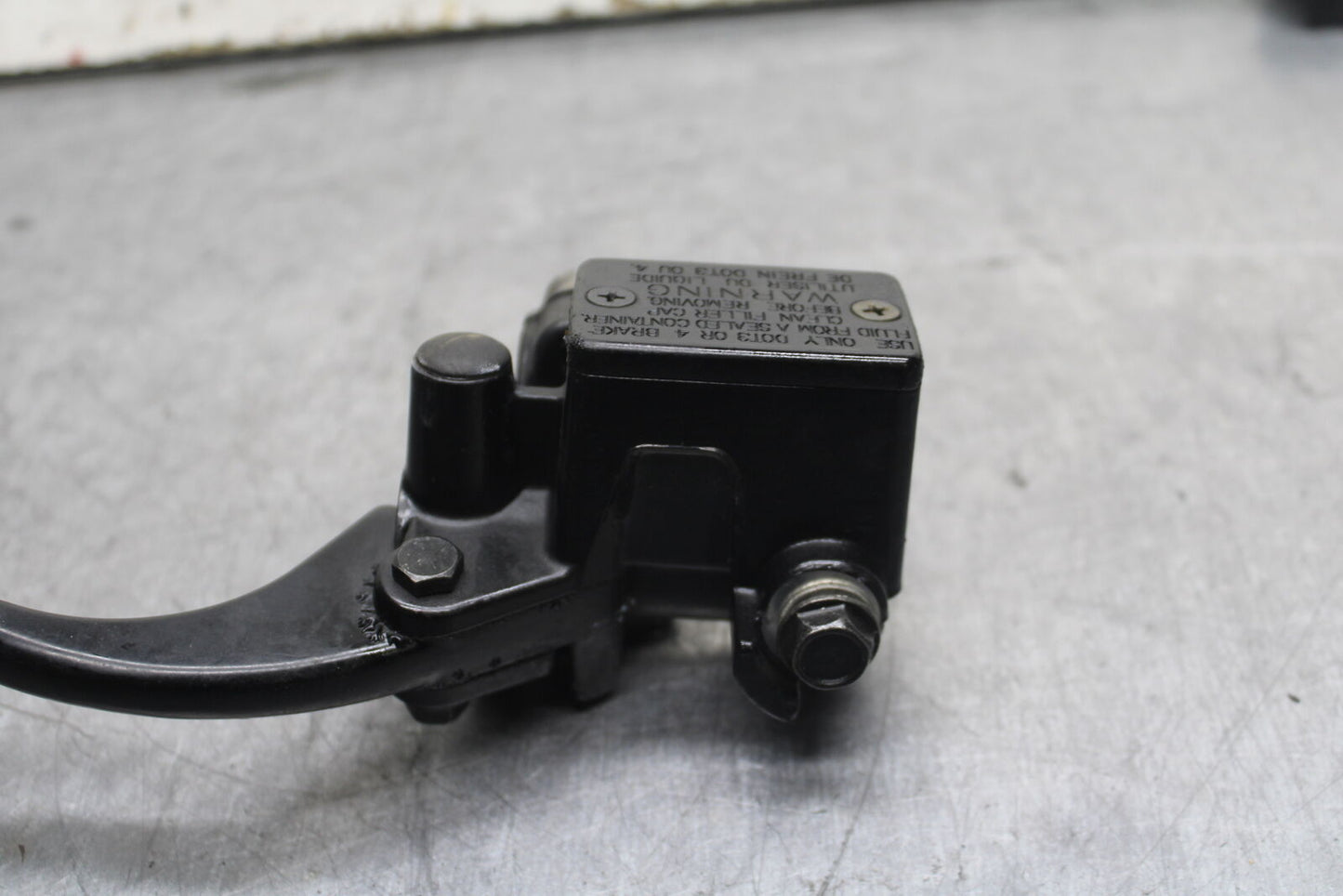 08-12 KAWASAKI NINJA 250R EX250J FRONT BRAKE MASTER CYLINDER w/ LEVER BB111