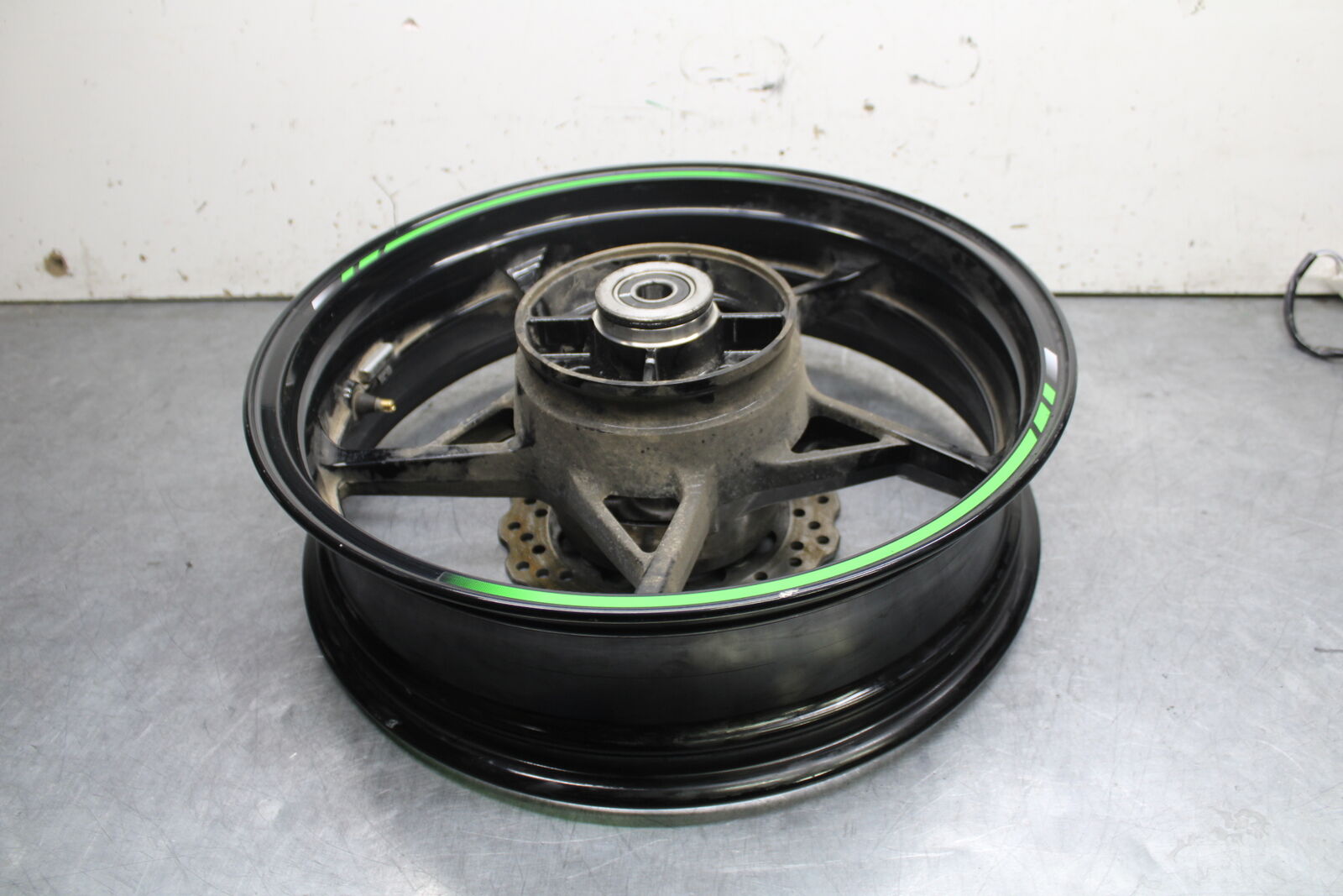 18-24 KAWASAKI NINJA 650 REAR WHEEL BACK RIM BB725