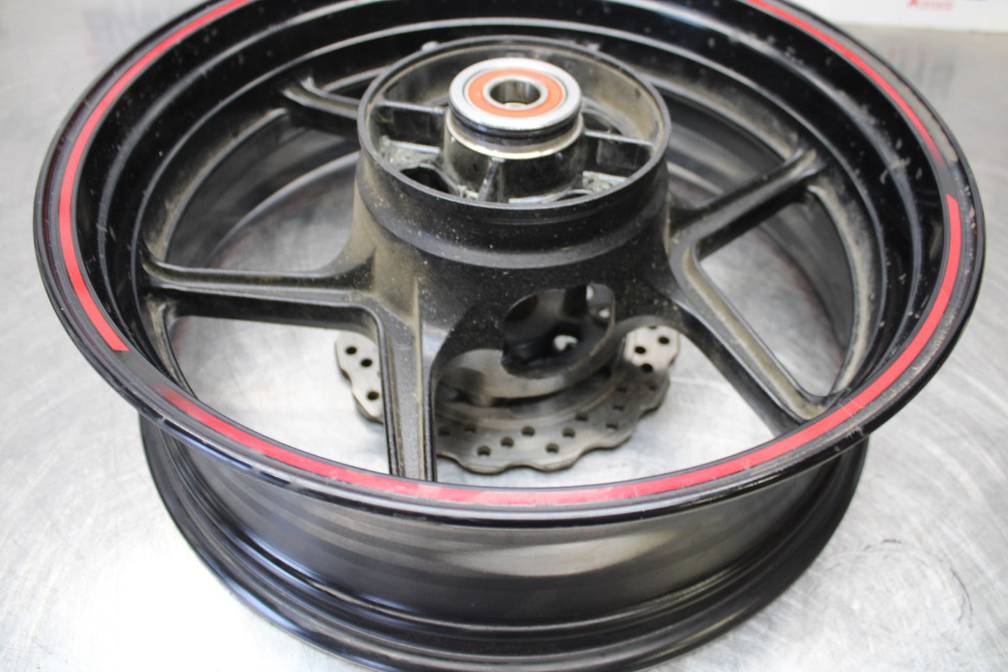 21-23 KAWASAKI NINJA ZX6R REAR WHEEL BACK RIM & ROTOR BB179