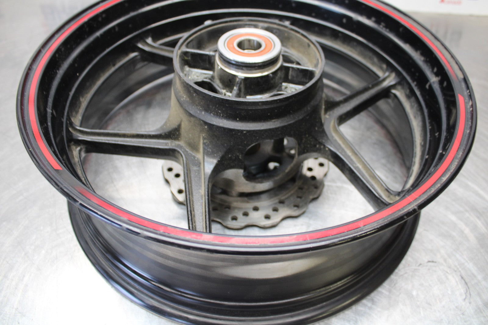 21-23 KAWASAKI NINJA ZX6R REAR WHEEL BACK RIM & ROTOR BB179