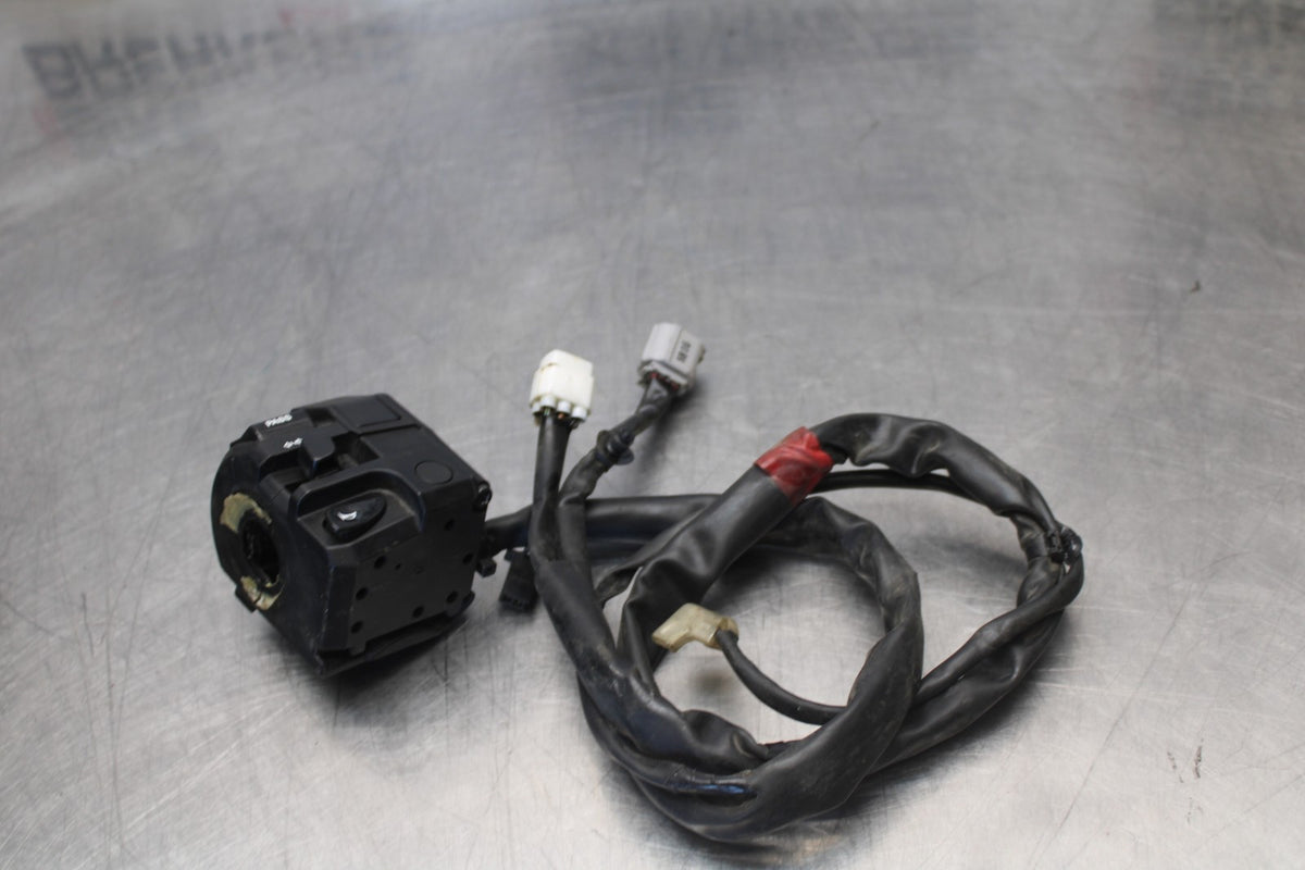 15-17 YAMAHA FJ09 LEFT CLIP ON HANDLE HORN SIGNALS SWITCH SWITCHES BB906