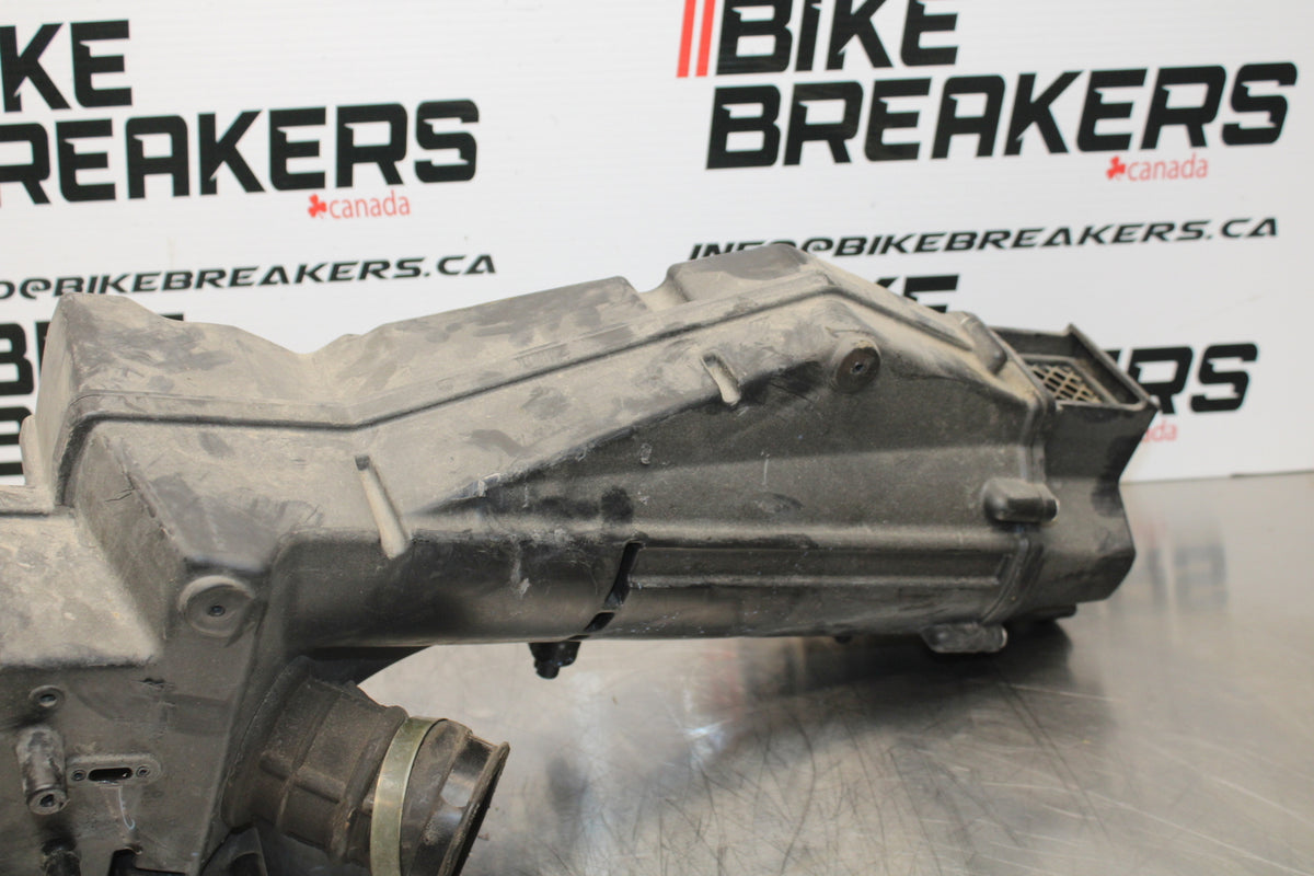 08 MOTO GUZZI BREVA 750 AIRBOX AIR INTAKE FILTER BOX BB154
