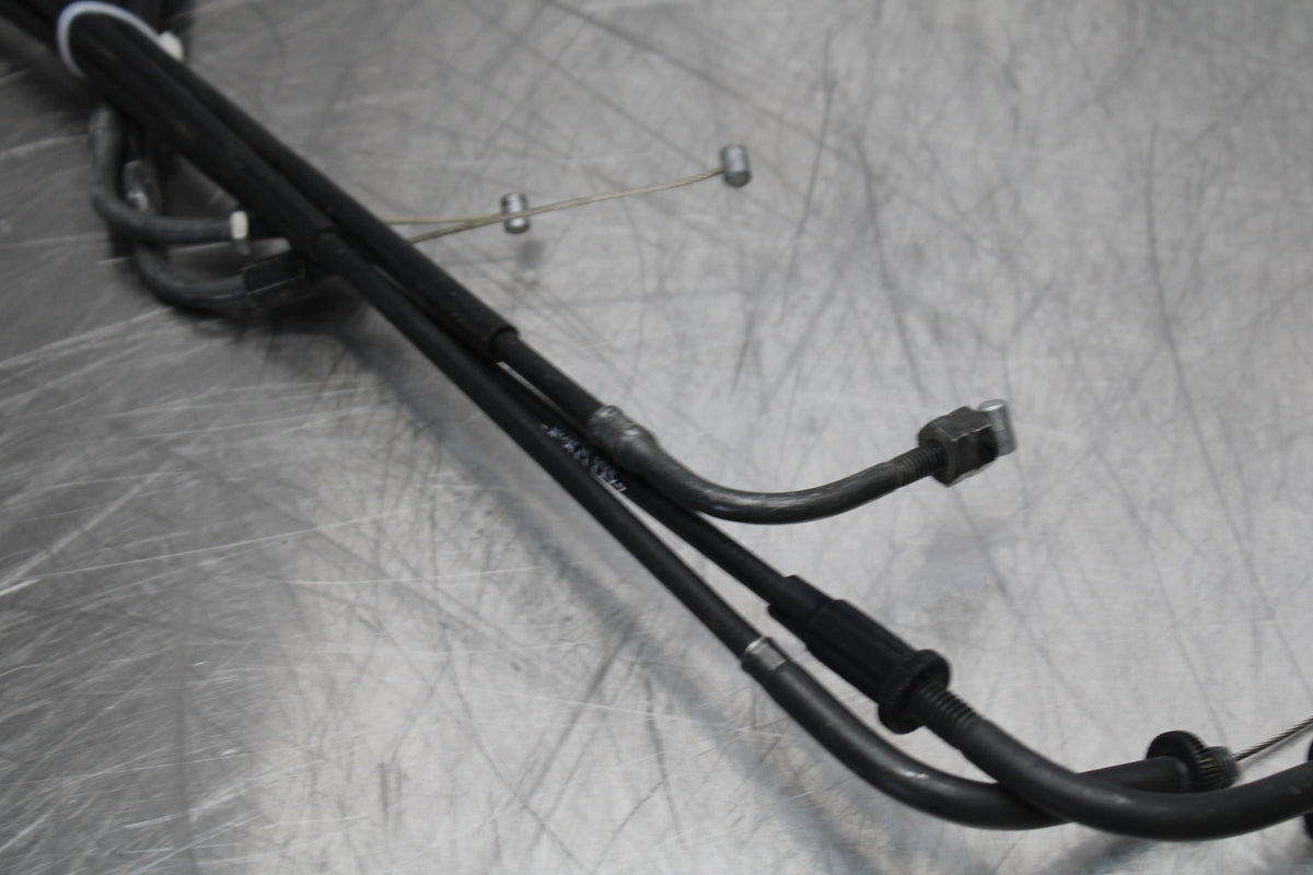 09 YAMAHA ROYAL STAR XVZ1300TF VENTURE REAR SEAT BOX CABLE LINE BB151