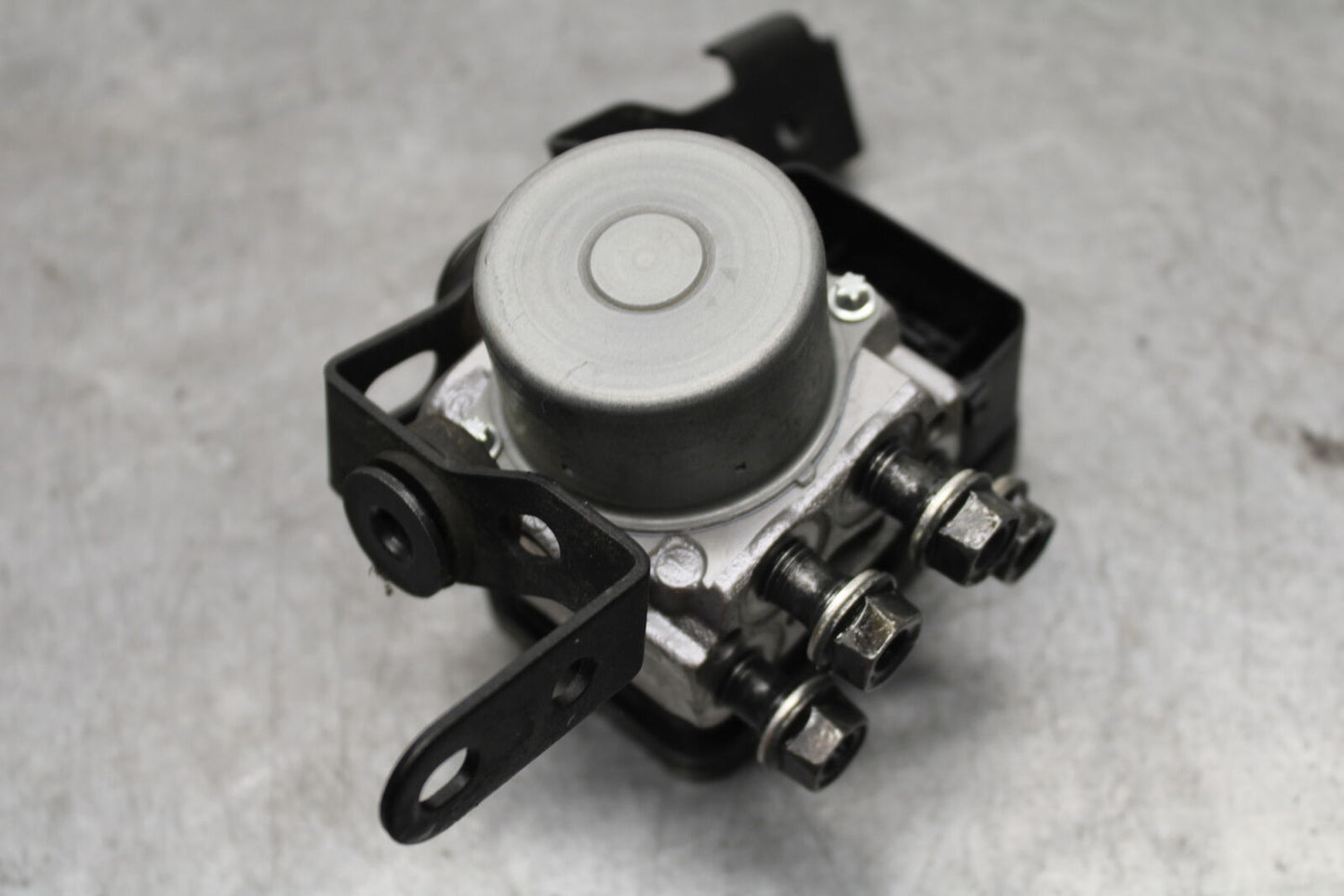 18-23 KAWASAKI NINJA 400 ABS PUMP UNIT MODULE BB660