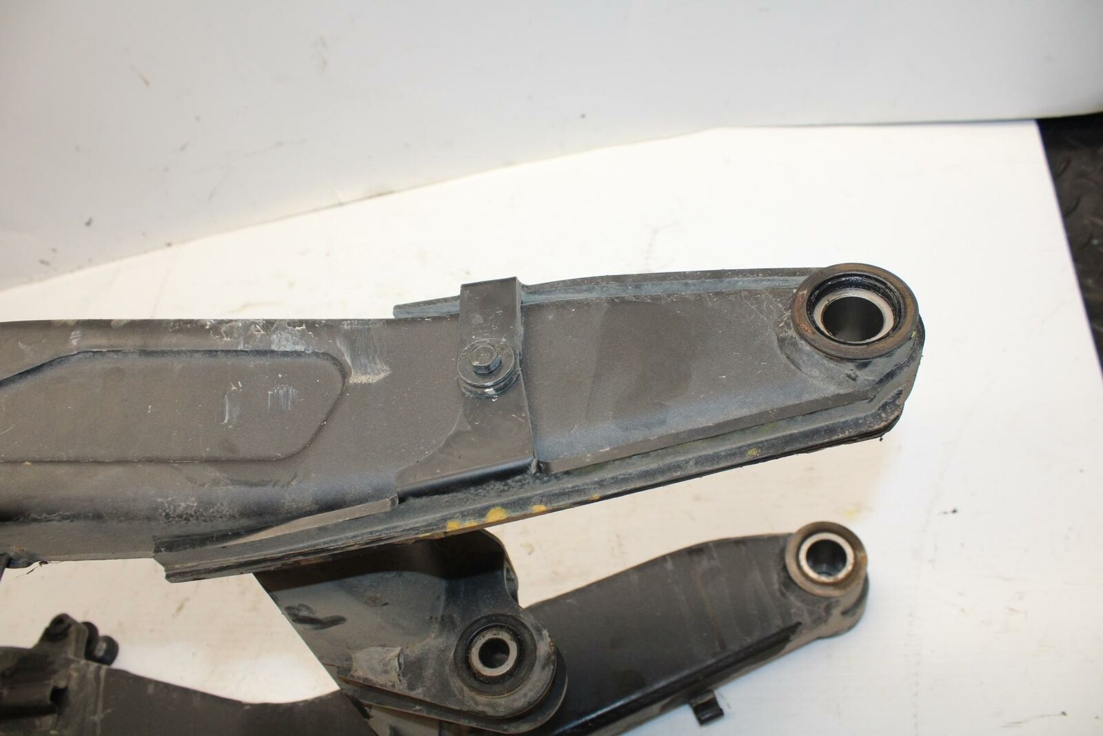 17-20 KAWASAKI NINJA 650 EX650 ABS REAR SWINGARM BACK SUSPENSION SWING ARM BB277