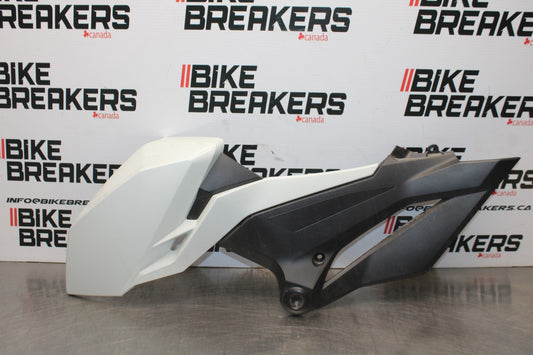 18-26 KAWASAKI Z400 LEFT LOWER MID UPPER SIDE FAIRING COWL BB852