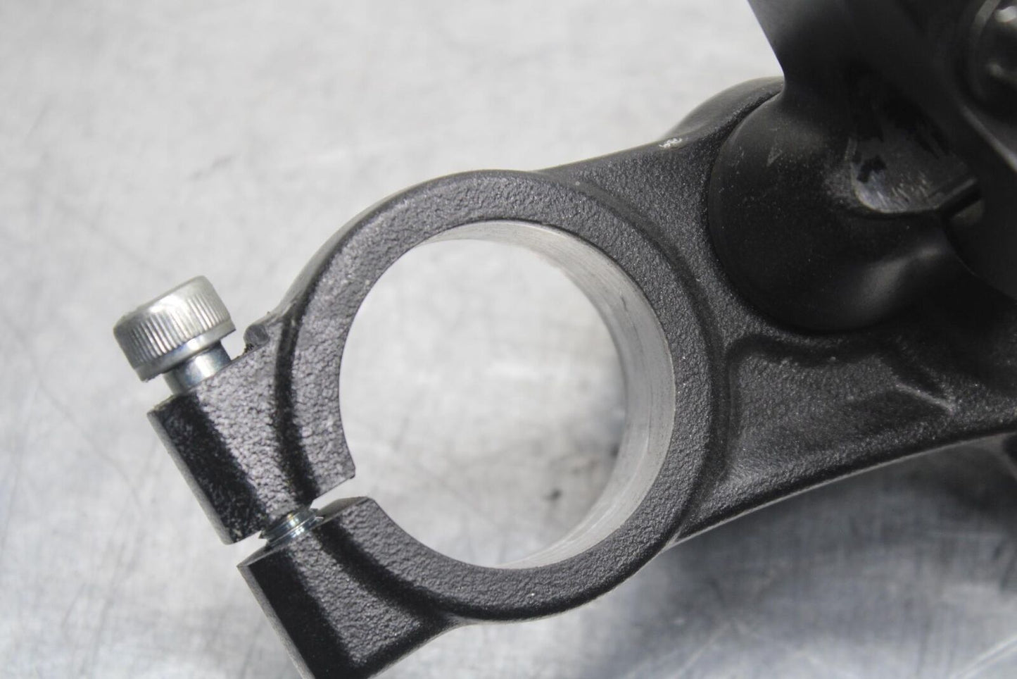 12-17 KAWASAKI ER-6N Z650 FORKS UPPER TRIPLE TREE CLAMP BB607