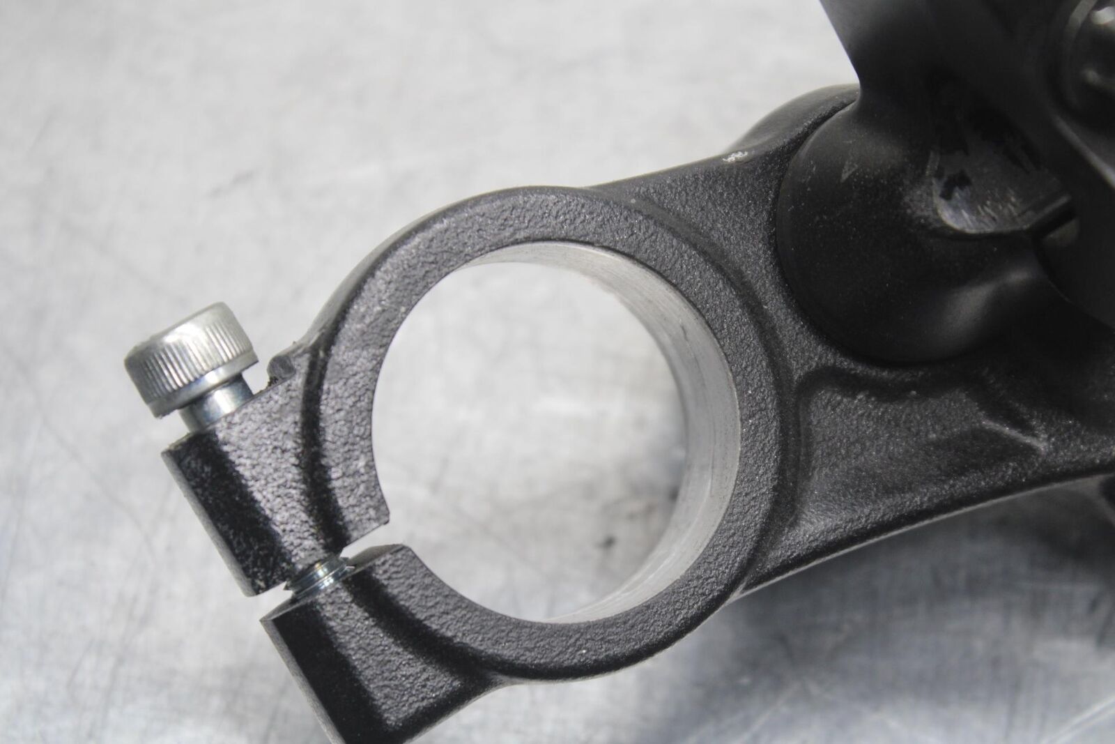 12-17 KAWASAKI ER-6N Z650 FORKS UPPER TRIPLE TREE CLAMP BB607