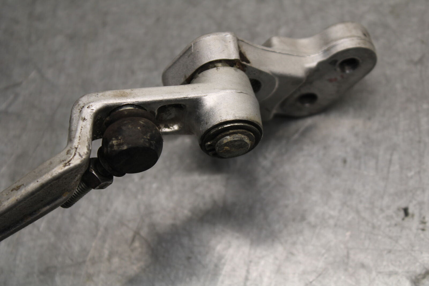 06-07 SUZUKI GSXR750 SHIFTER PEDAL 25600-01H01 BB670