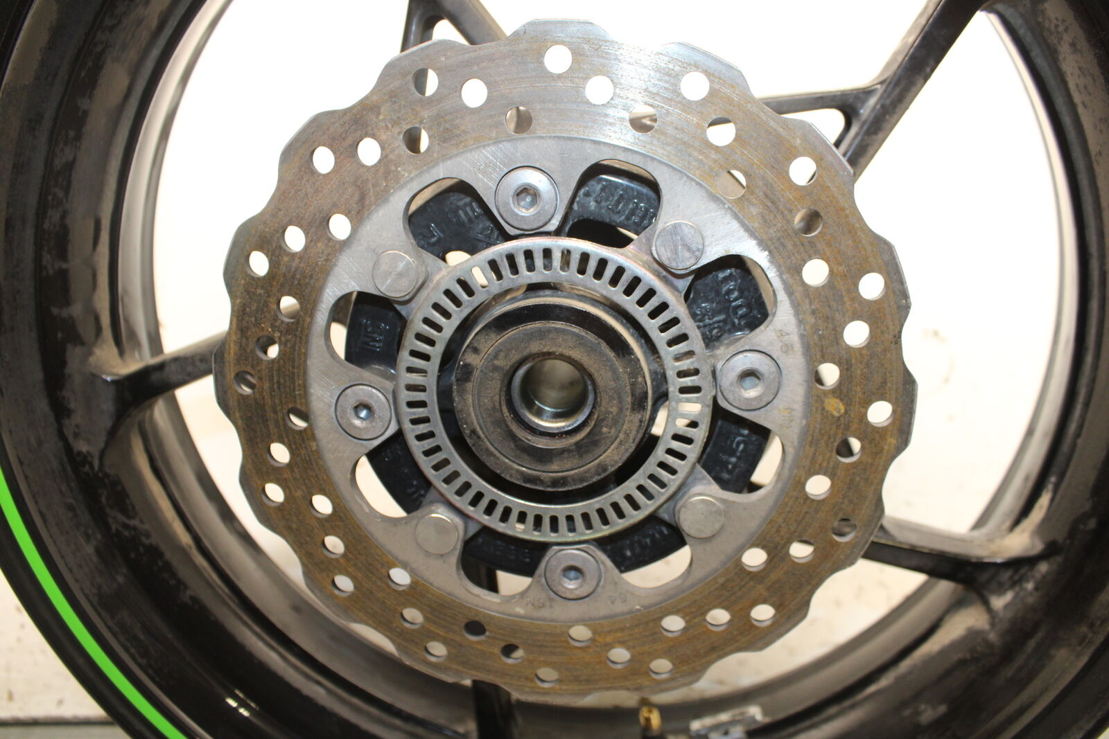 18-24 KAWASAKI NINJA 650 REAR WHEEL BACK RIM BB725